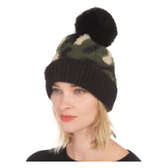 Camouflage Print Pom Pom Beanie Hat