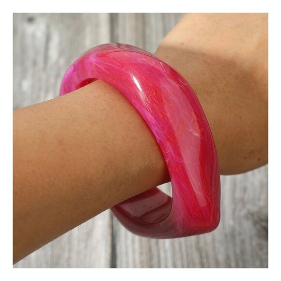 Fuchsia Abstract Square Celluloid Acetate Bangle Bracelet