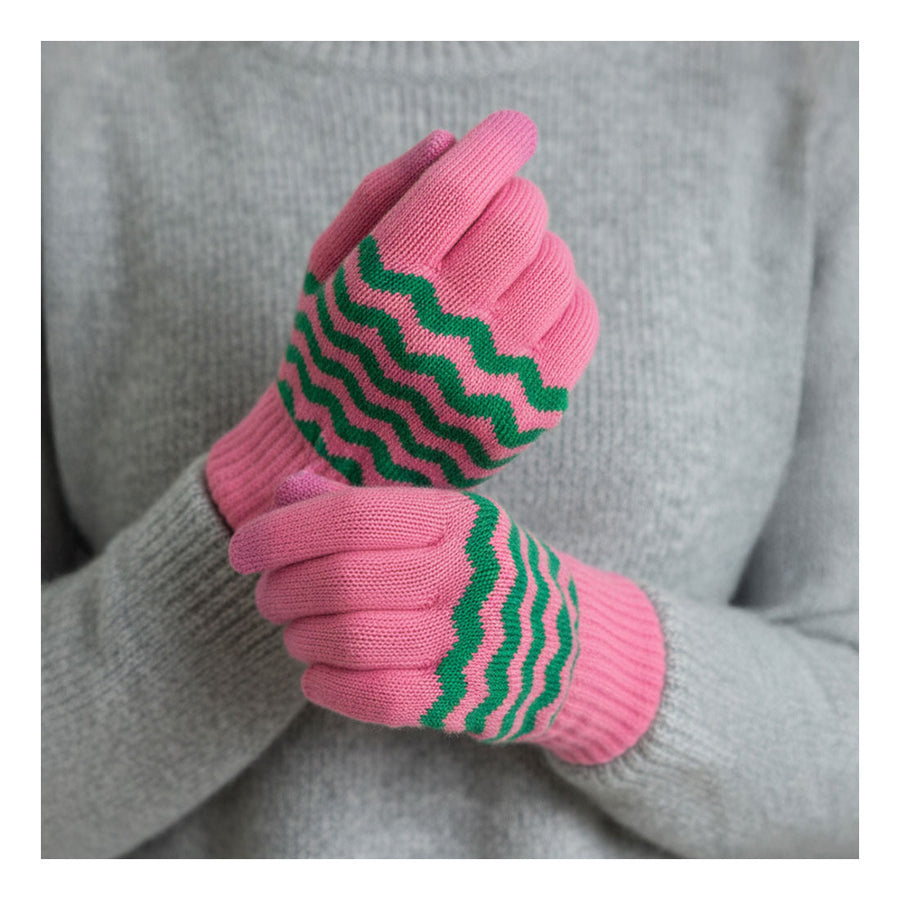 Holiday Pink Green Chevron Pattern Winter Gloves