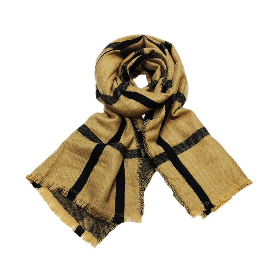 Stylish Soft Checkered Scarf