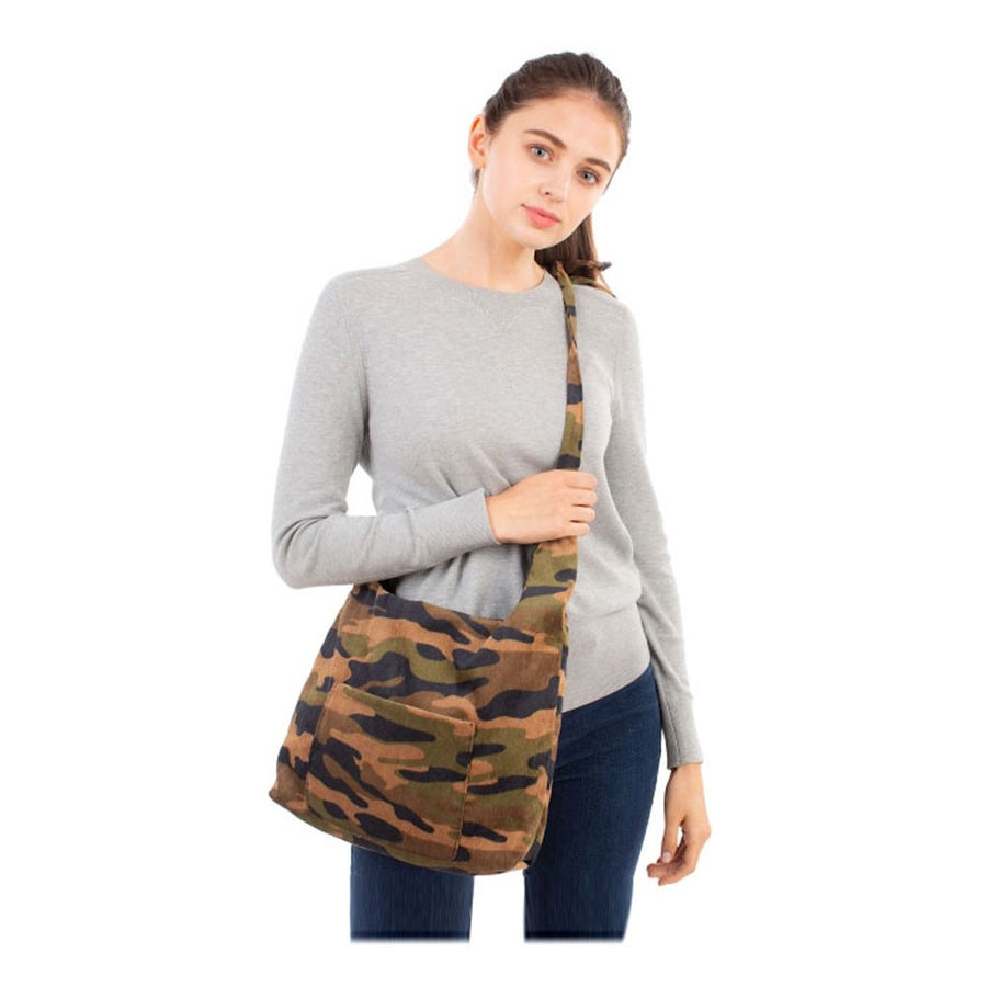 Fashionable Camouflage Print Corduroy Shoulder Bag