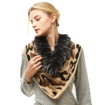 Gorgeous Luxe Camouflage Collar Double Button Tube Scarf